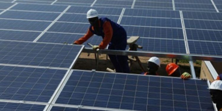 EDC prévoit la construction de 3 centrales pour stabiliser la production d’électricité au Cameroun