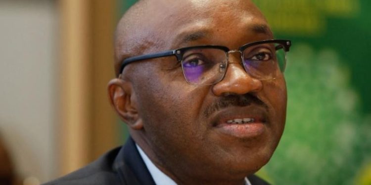 Emmanuel Wafo renforce sa société Mit chimie en triplant son capital au Cameroun